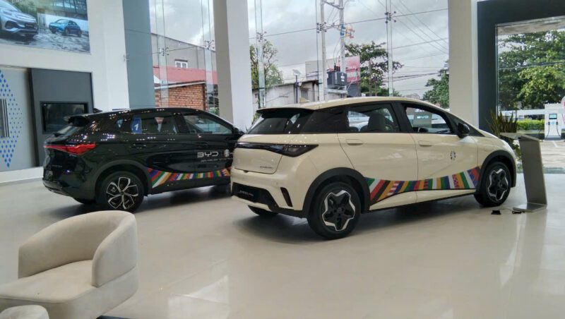 mẫu xe đã dán