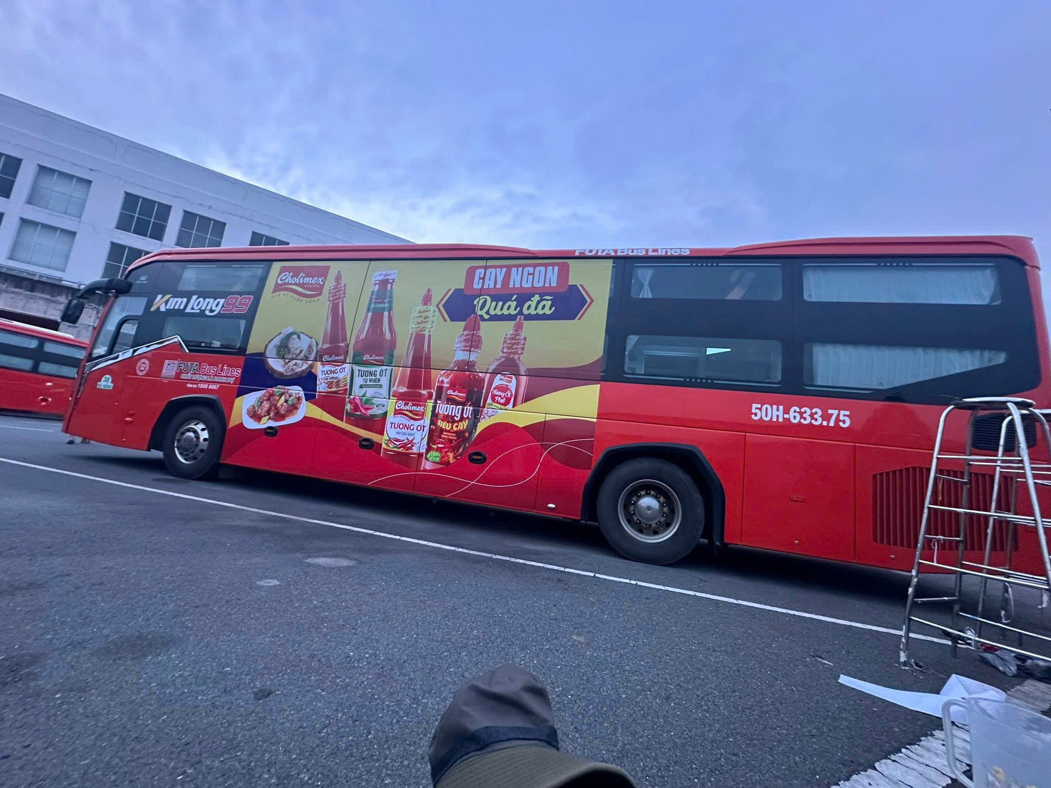 in decal dán xe buýt mẫu 2