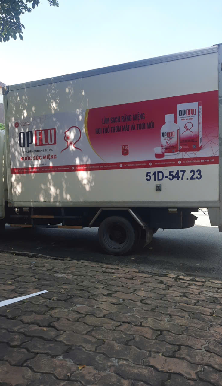 dán decal xe tải mẫu 6